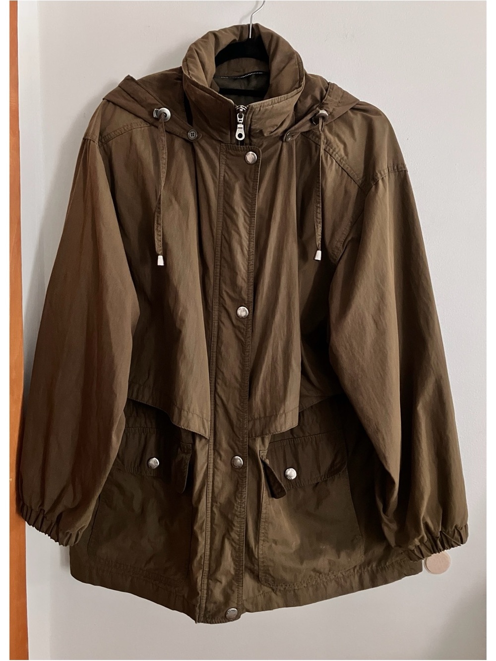 London Fog Lined Mid-Length Parka-Style Windbreaker with Hood Women’s US Med